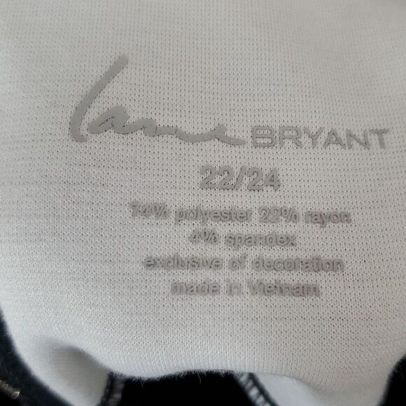 Lane Bryant Black & White Top. Sheer White Yolk with Black trim. Size 22/24 - Picture 7 of 7